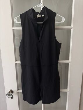Aritzia - Black Sleeveless Mock Neck Zip Romper